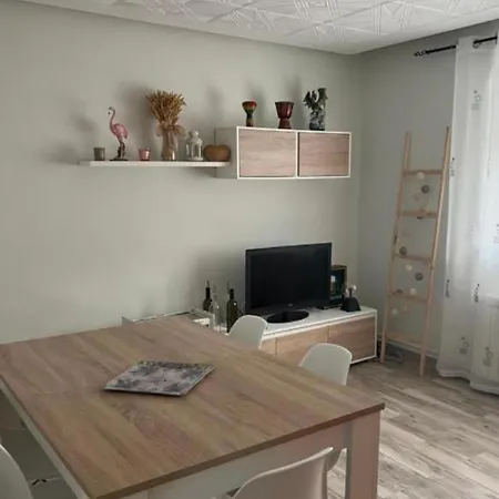 Apartment Piso Jardines