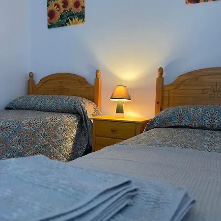 Piso Jardines Apartment *