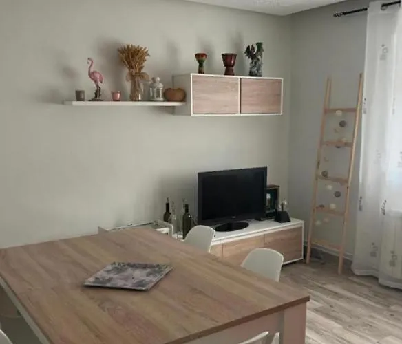 아파트 Piso Jardines